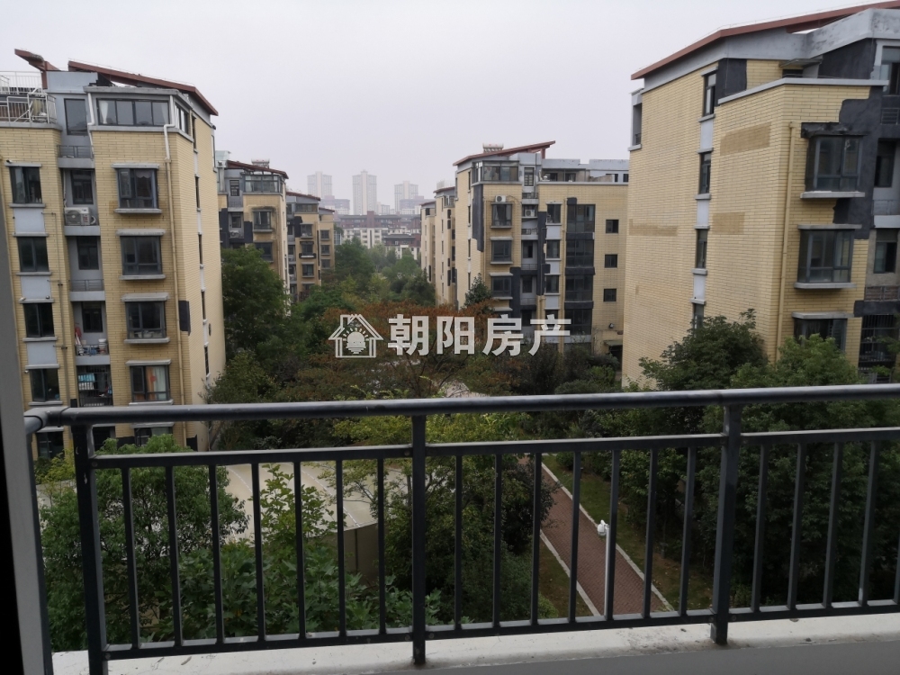 半山家园二期 104平 南向三室二厅 学区房 随时看房 采光好