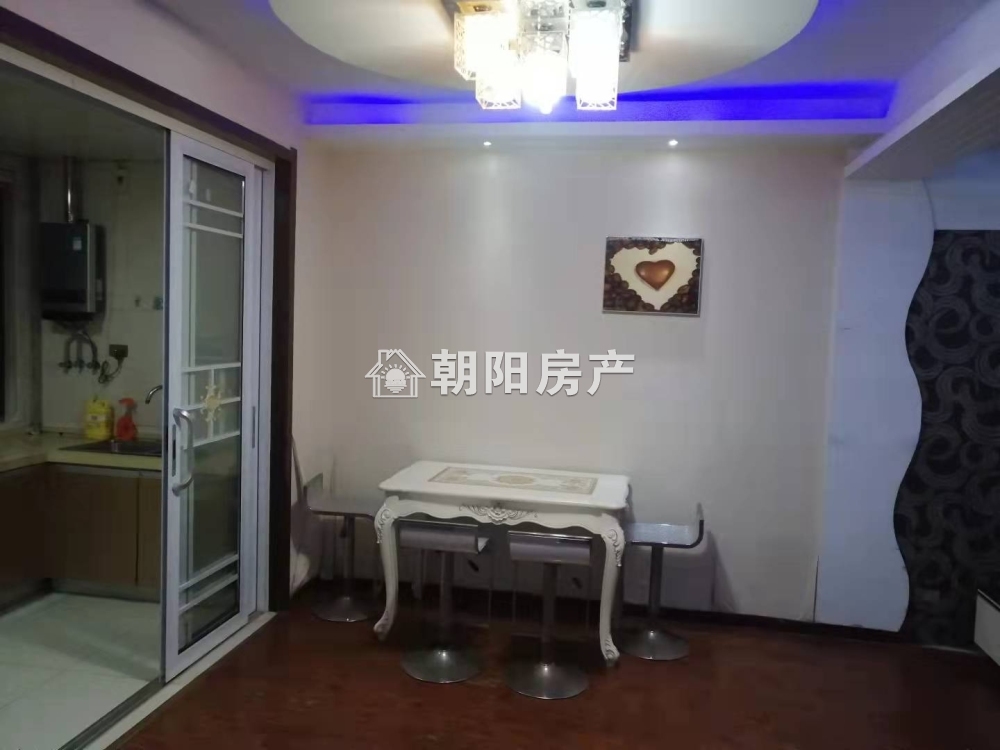 山南印象 109平 南向精装三室 学区房随时看房