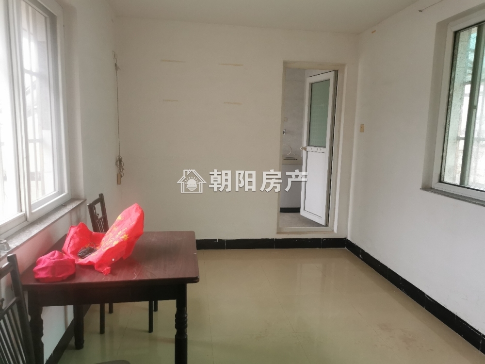 裕安三村 143平 南向大三室 精装 满两年 学区房