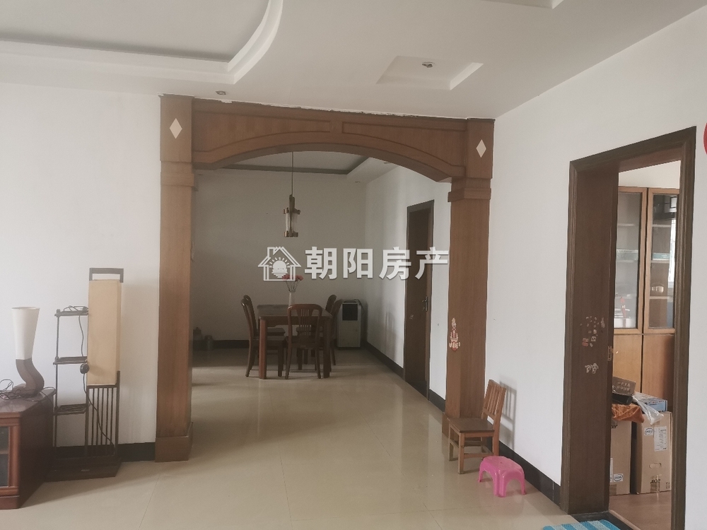 裕安三村 143平 南向大三室 精装 满两年 学区房