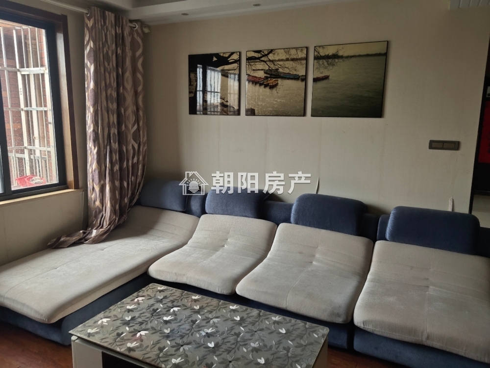山南印象 109平 南向精装三室 学区房随时看房