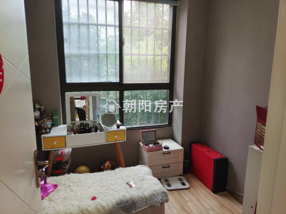 瀚城二期 90平 南向精装三室 学区房 交通便利
