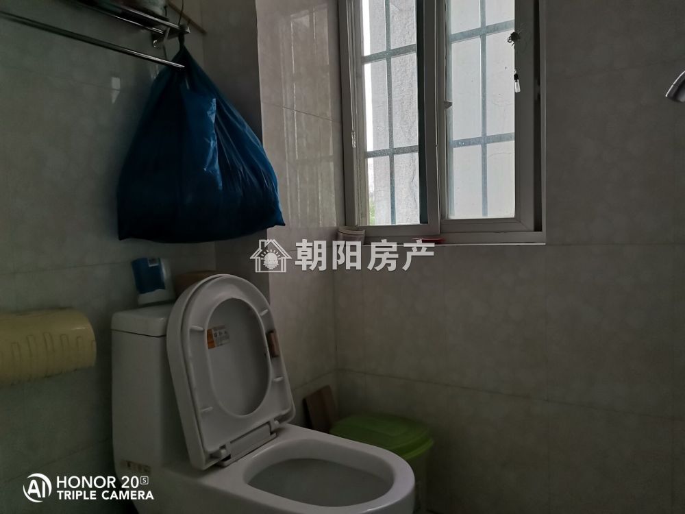 惠利中都二期 103平 南向舒适两室 满两年 交通便利 随时看房