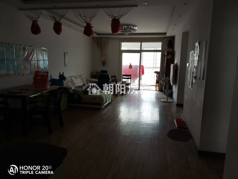 惠利中都二期 103平 南向舒适两室 满两年 交通便利 随时看房