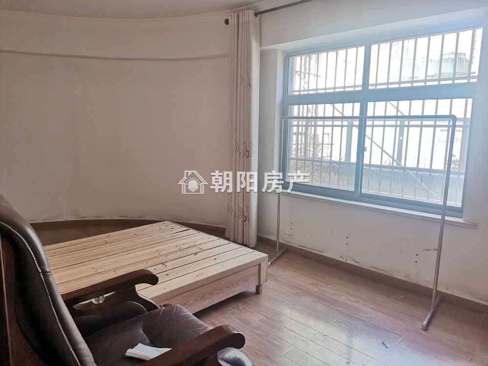 云景华城 90平 精装两居 东向采光 学区房 交通便利