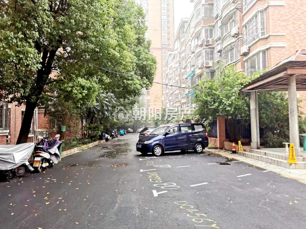 申欣苑 87平 南向两室两厅 精装 学区房 交通便利