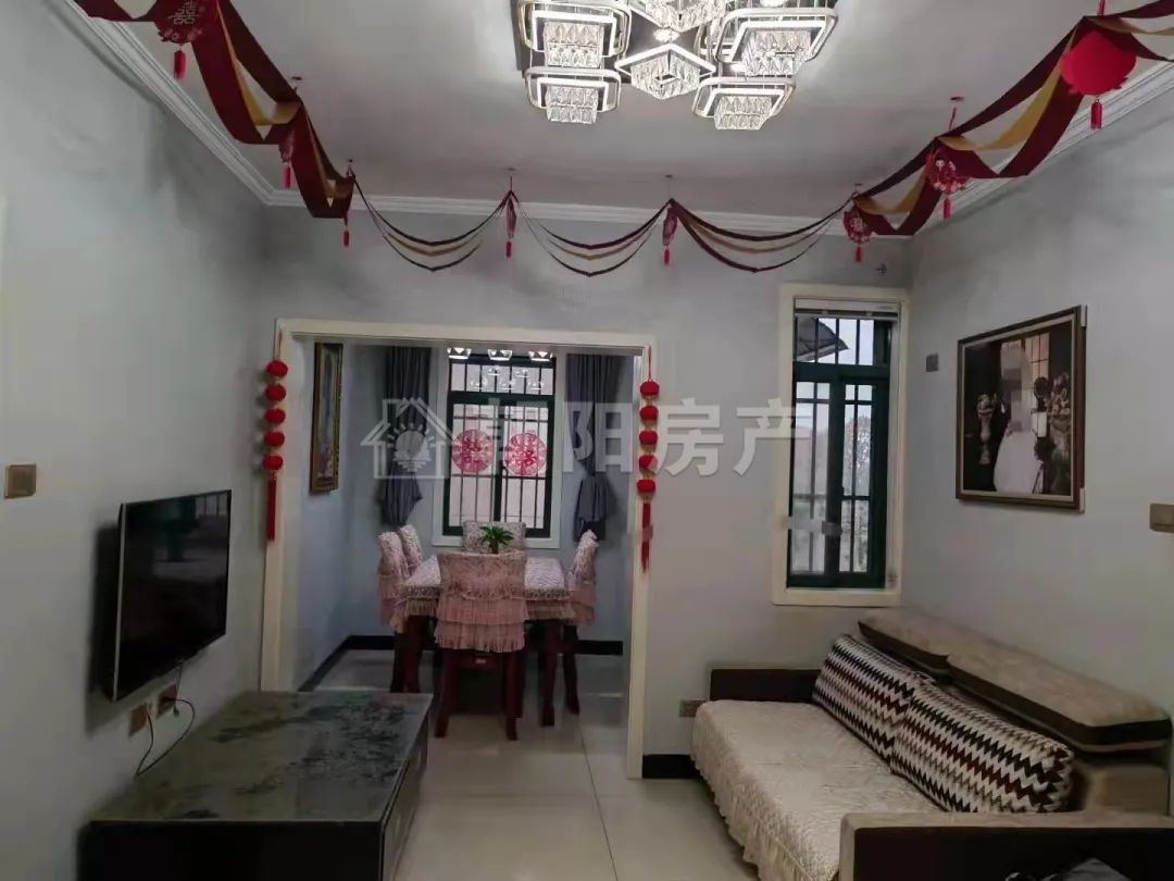 新乐村 74平 南向两室一厅 精装采光好 满两年交通便利