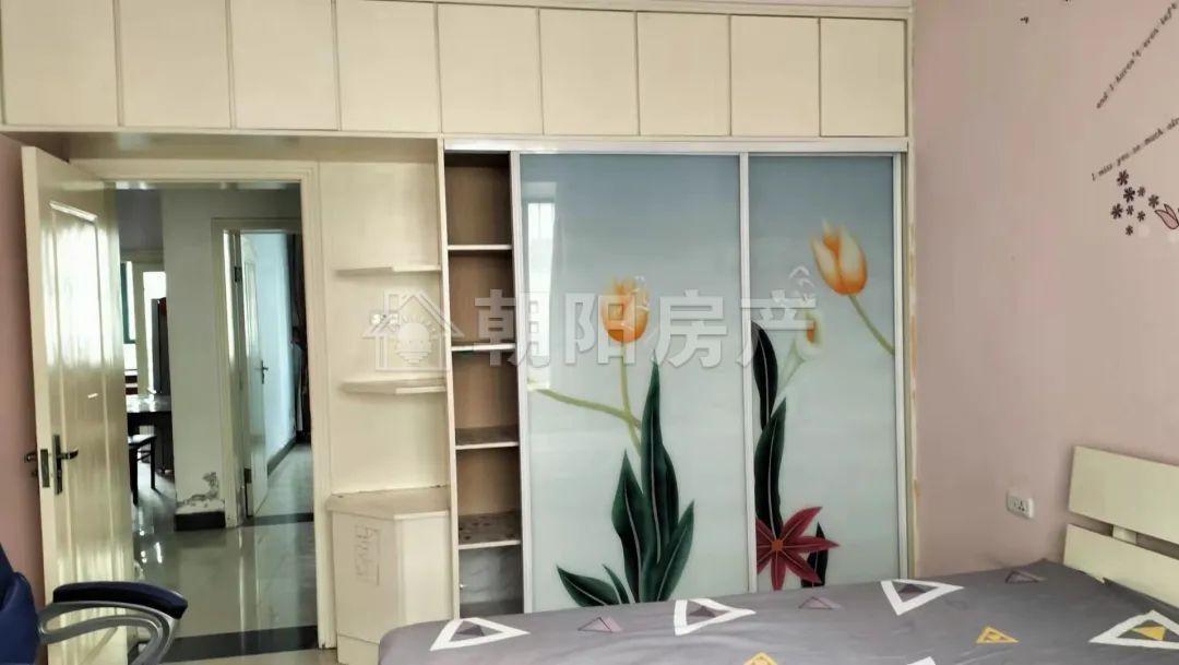 润地佳苑 88平 南向两室两厅 简装 满两年 学区房