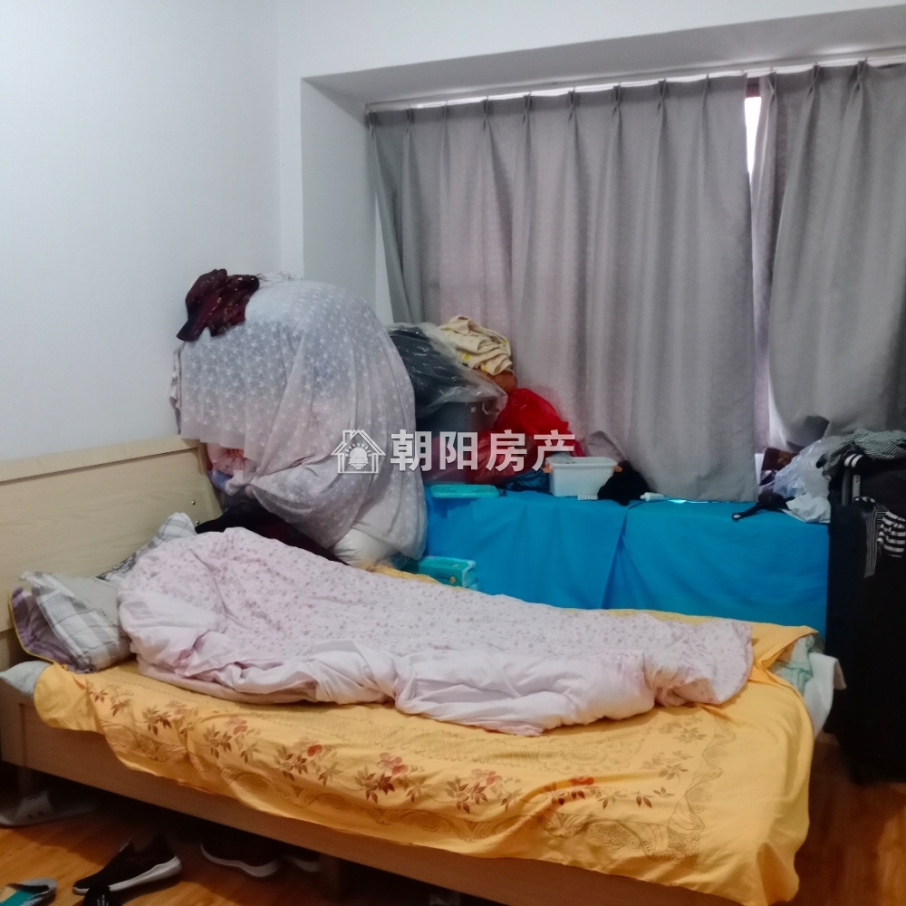 状元学府 83平 朝南两室 学区房 交通便利 简装