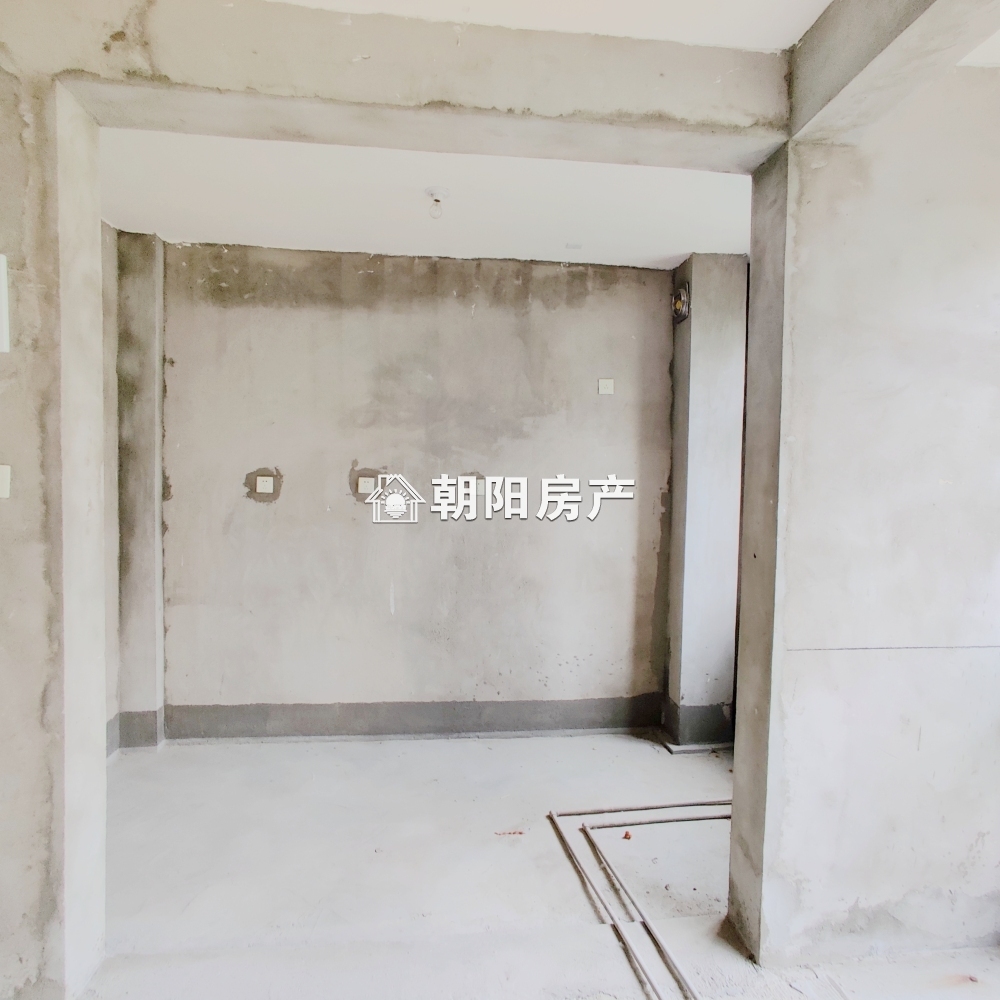 半山家园二期 103平 南向三室二厅 毛坯 交通便利 学区房