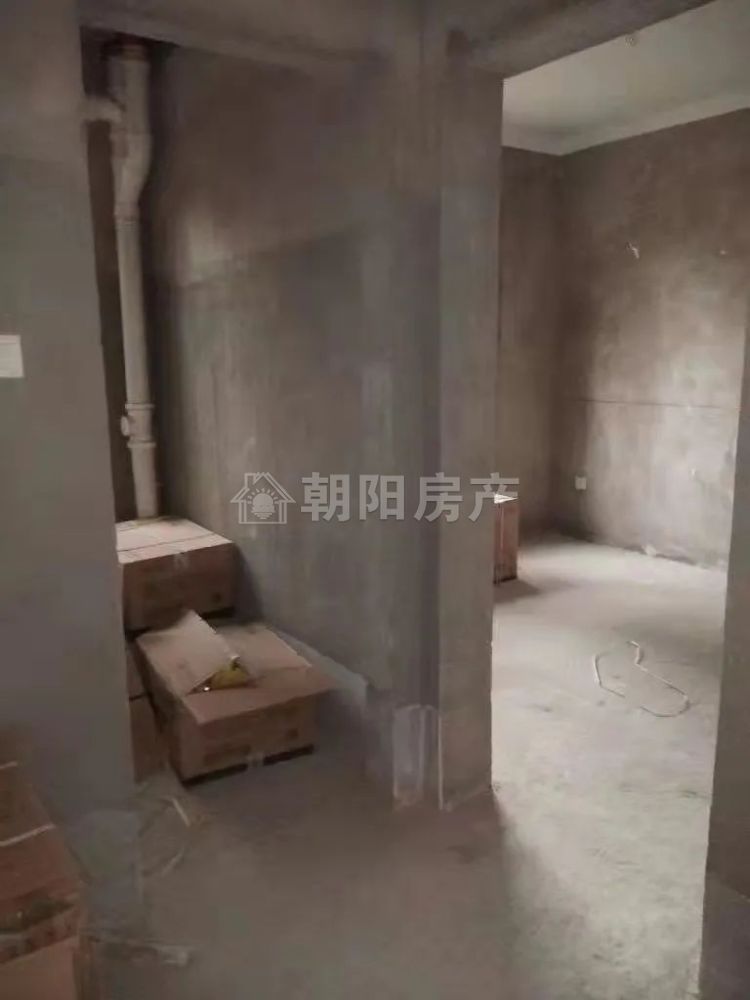 顺景天城逸园 124平 南向三室两厅 学区房 采光好 随时看房
