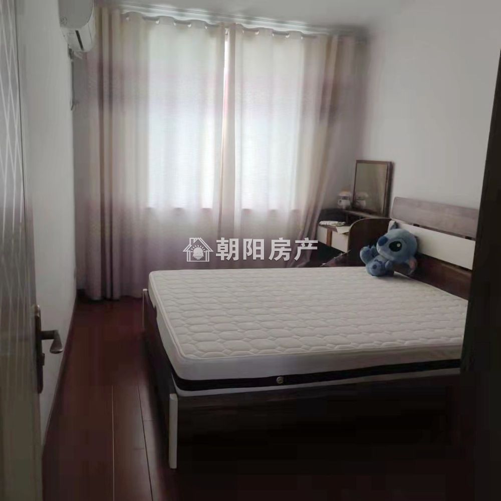 春晓名城 132平 南向三室二厅 采光好 随时看房