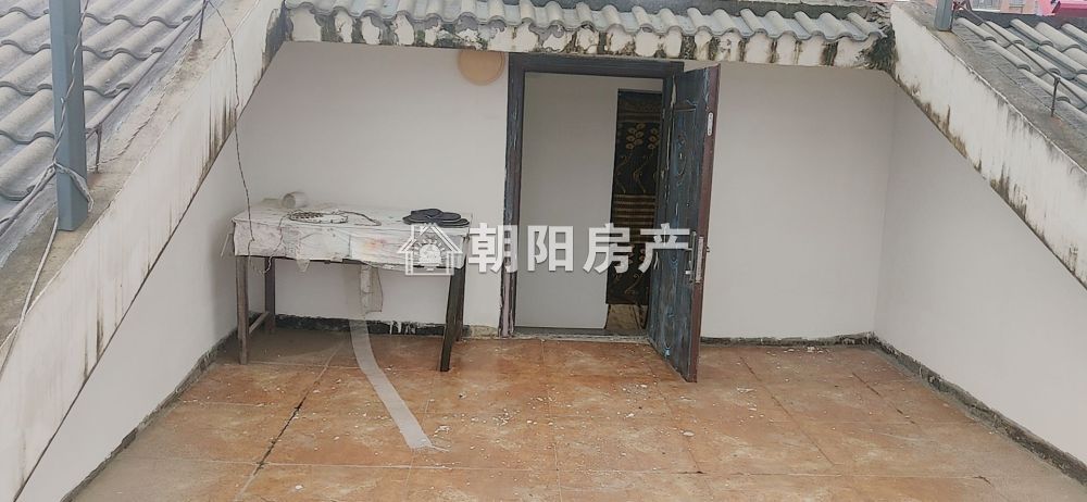 春晓名城 132平 南向三室二厅 采光好 随时看房