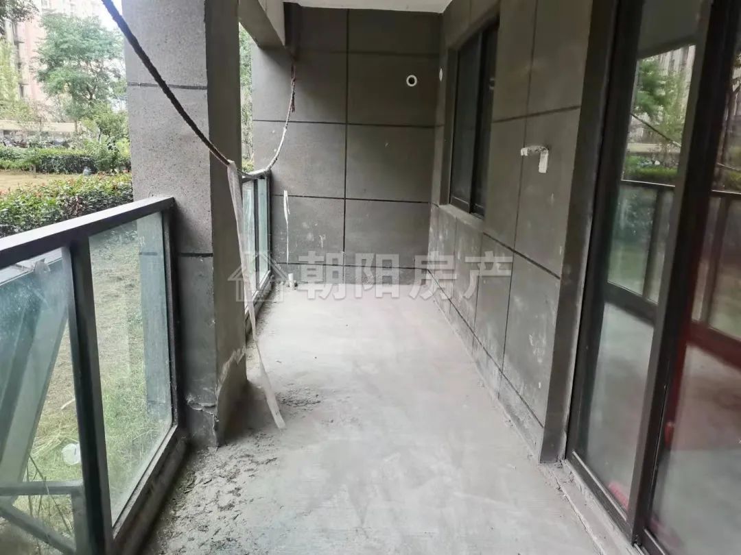 顺景天城逸园 115平 南向三居 毛坯 交通便利 学区房
