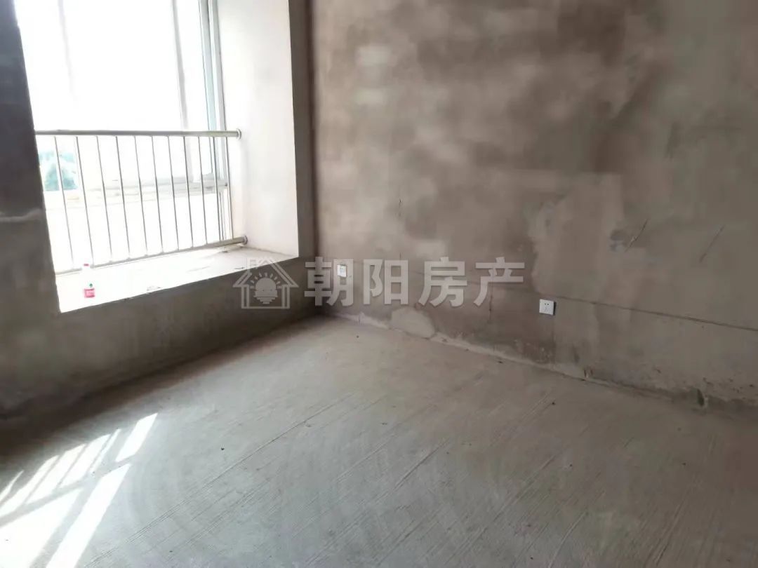 稻香花园二期 103平 南向三室 交通便利 学区房 环境好