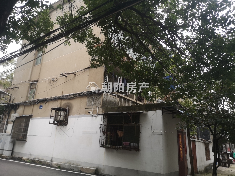 电建一公司厂外 40平 两室一厅 简装 交通便利 满两年
