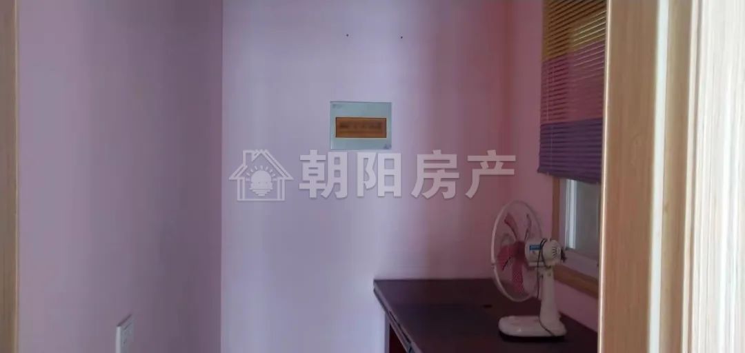 润地广场 91平 南向两室两厅 精装 交通便利 随时看房