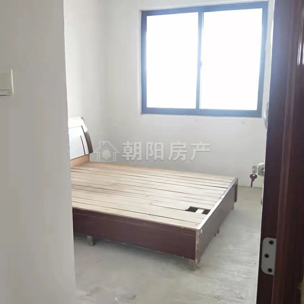 顺景天城逸园 113平 南向三室 毛坯 交通便利 学区房