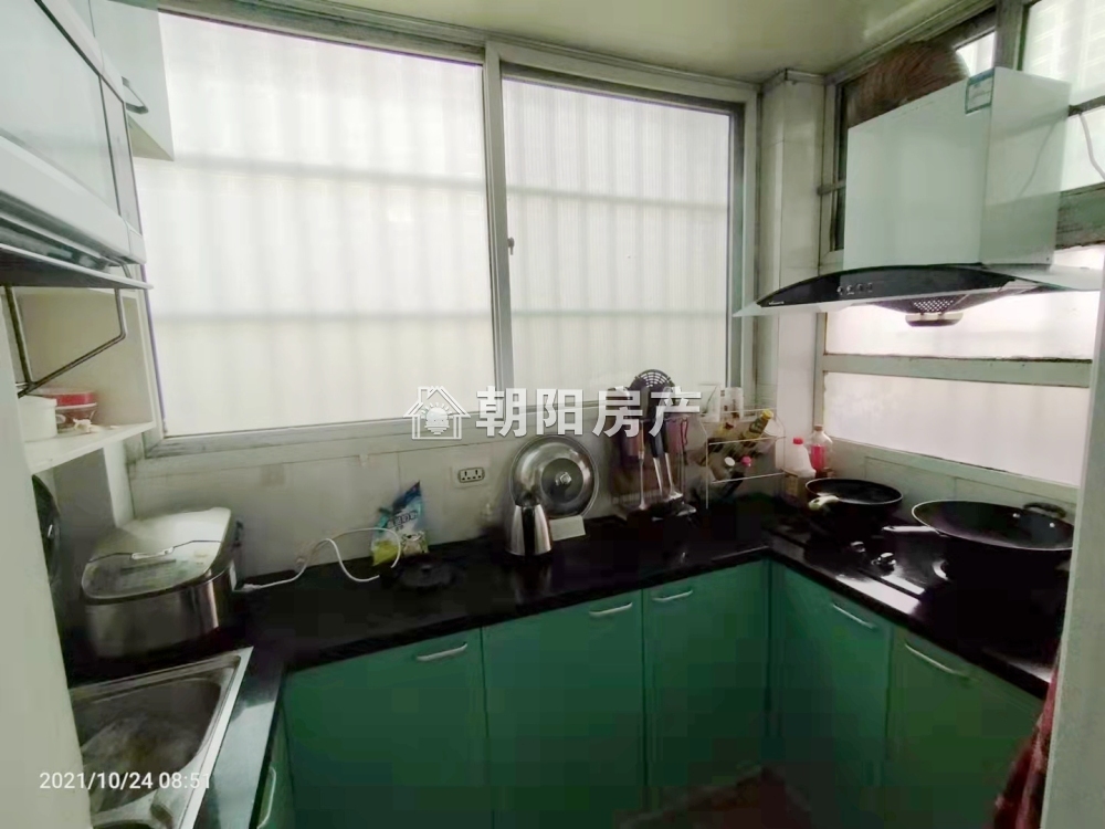 惠利商住楼 76平 南向两室一厅 交通便利 学区房 精装