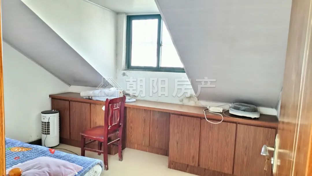 润地佳苑 135平 南向四室 满五唯一 学区房