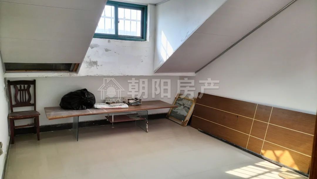 润地佳苑 135平 南向四室 满五唯一 学区房
