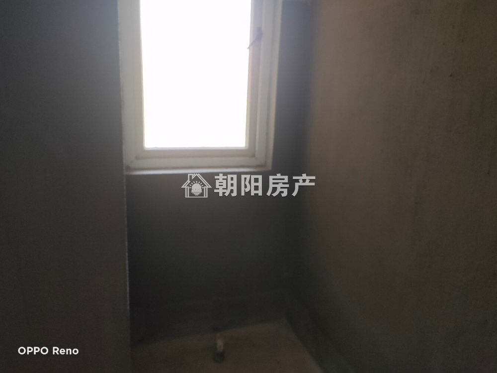 顺发泽润园二期 77平 南向两室一厅 交通便利 学区房