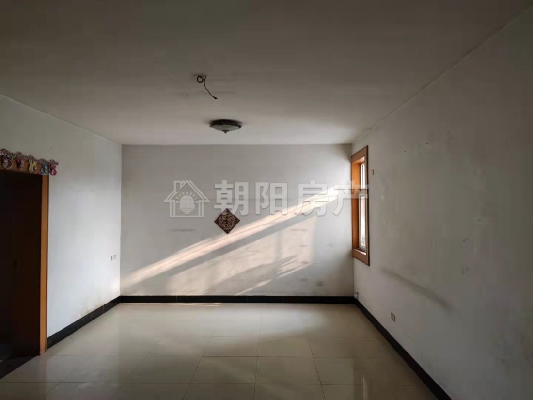 新乐村 98平 东向两室一厅 满五唯一 精装拎包入住 单价1313元/平