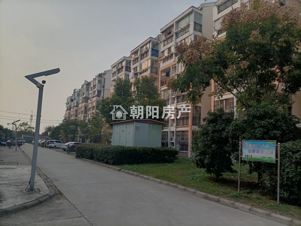 楚都小区一期 108平 南向三居毛坯 交通便利 学区房