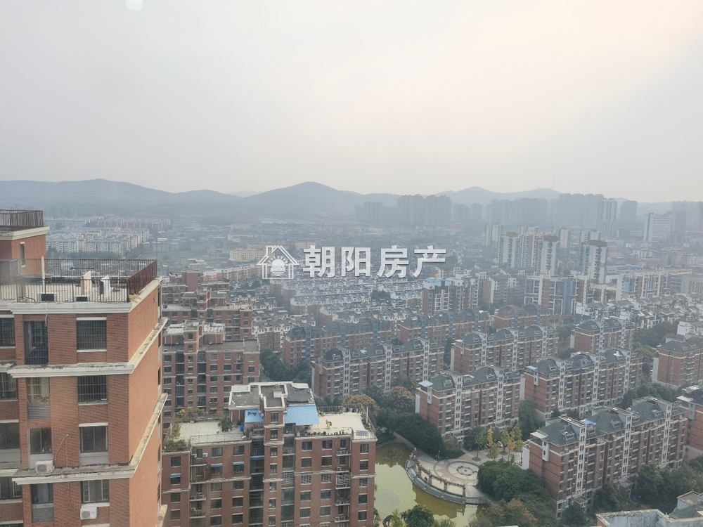 金地国际城A区 41平 复式两室两厅 精装朝南 满两年 交通便利
