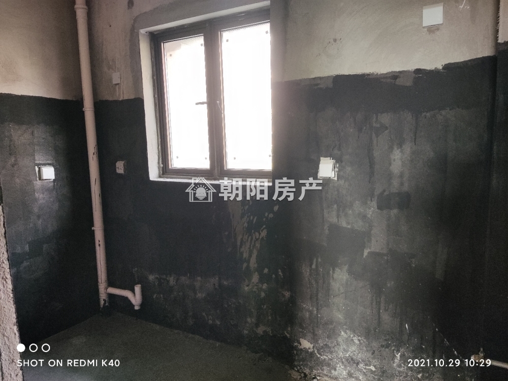 东方蓝海华府 135平 三室二厅 学区洋房 随时看房