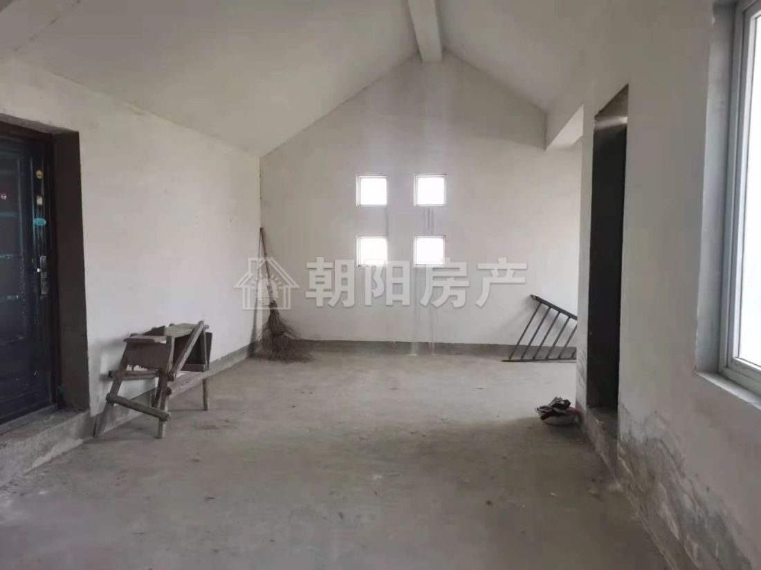 劳动新村 98平 南向三居 满两年 学区房