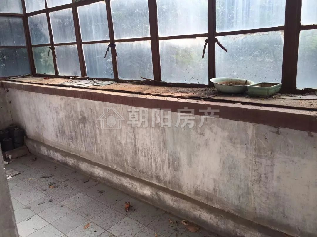 李咀孜淮矿村 66平 三室一厅 满两年 采光好随时看房