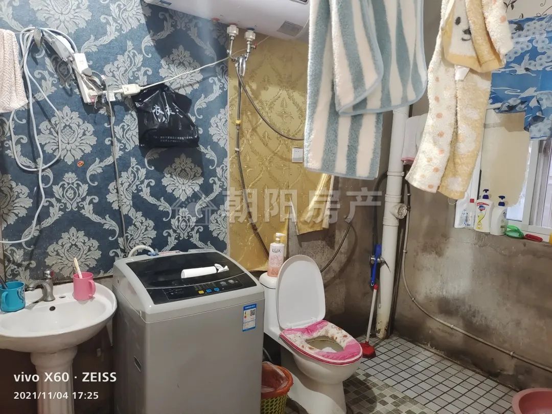 楚都新城 82平 东向两室 满两年 学区房 交通便利
