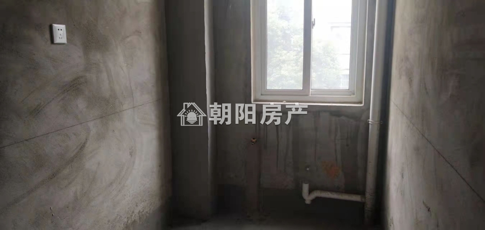金鑫花园 80平 朝南两室一厅双阳台 毛坯 交通便利随时看房