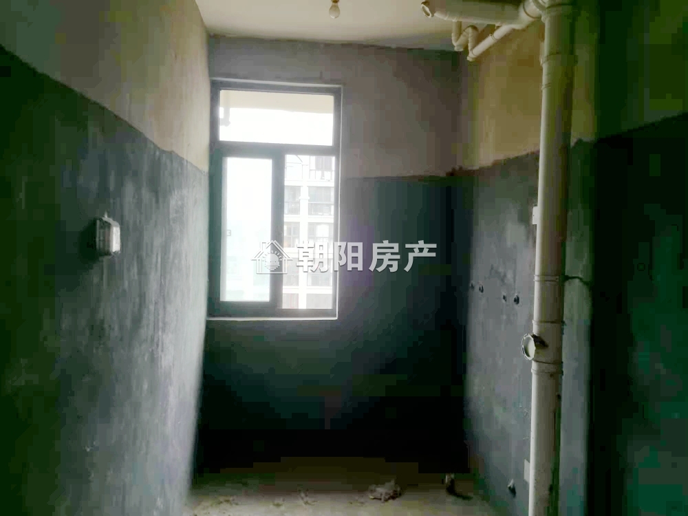 春雨梧桐 127平 南向三室二厅 满两年免税 学区房