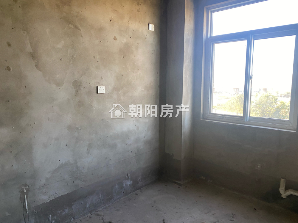 九龙岗建设村C区 158平 四室二厅 单价753元 采光好交通便利