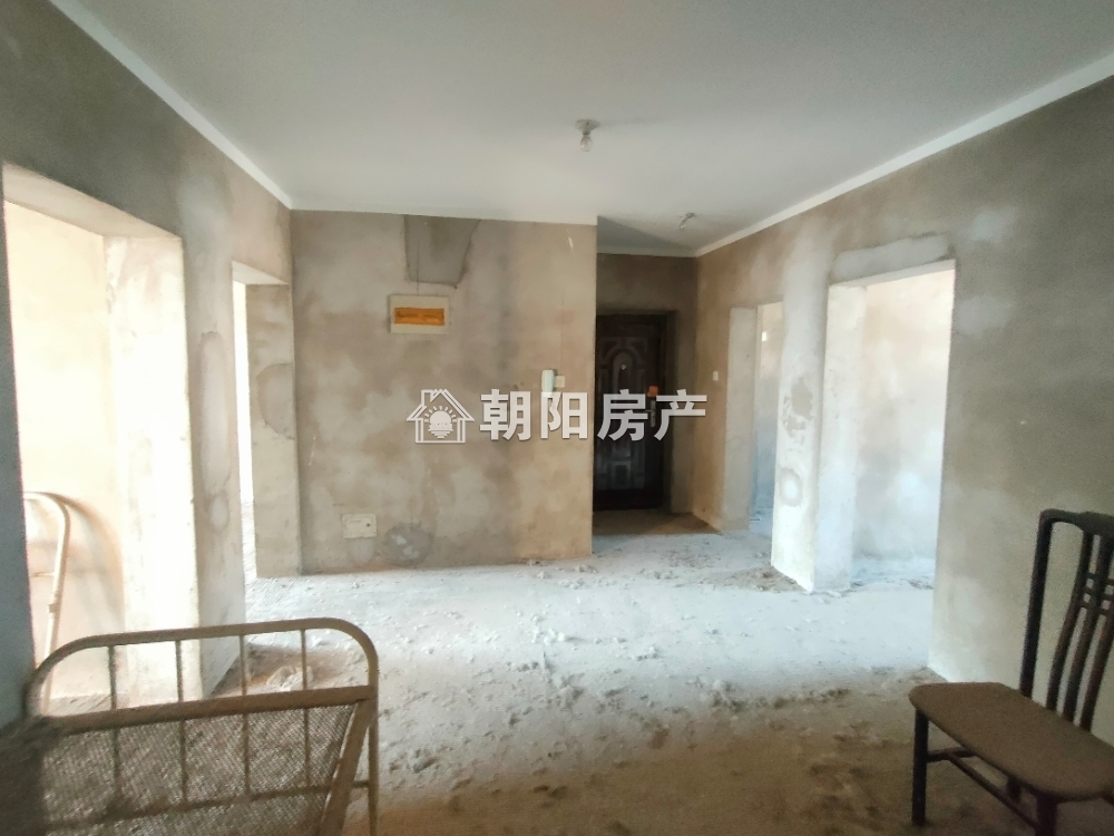 九龙岗建设村B区 121平 南向三室毛坯 高楼层采光好