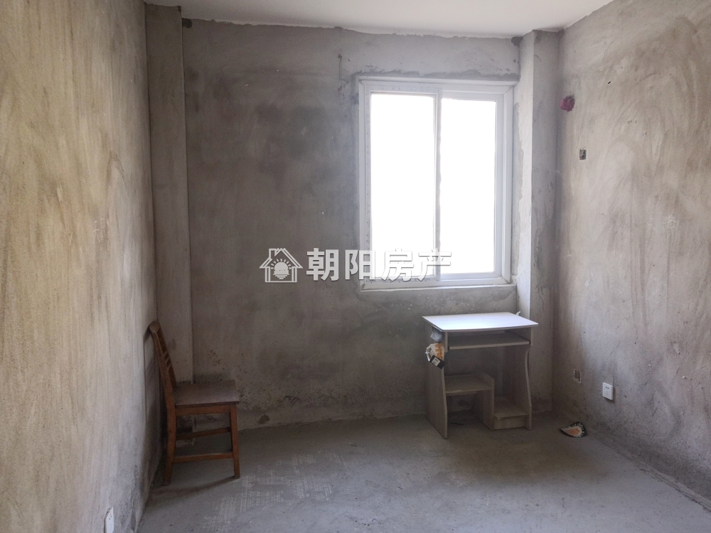 锦绣花园 80平 南向两室 毛坯 交通便利 学区房