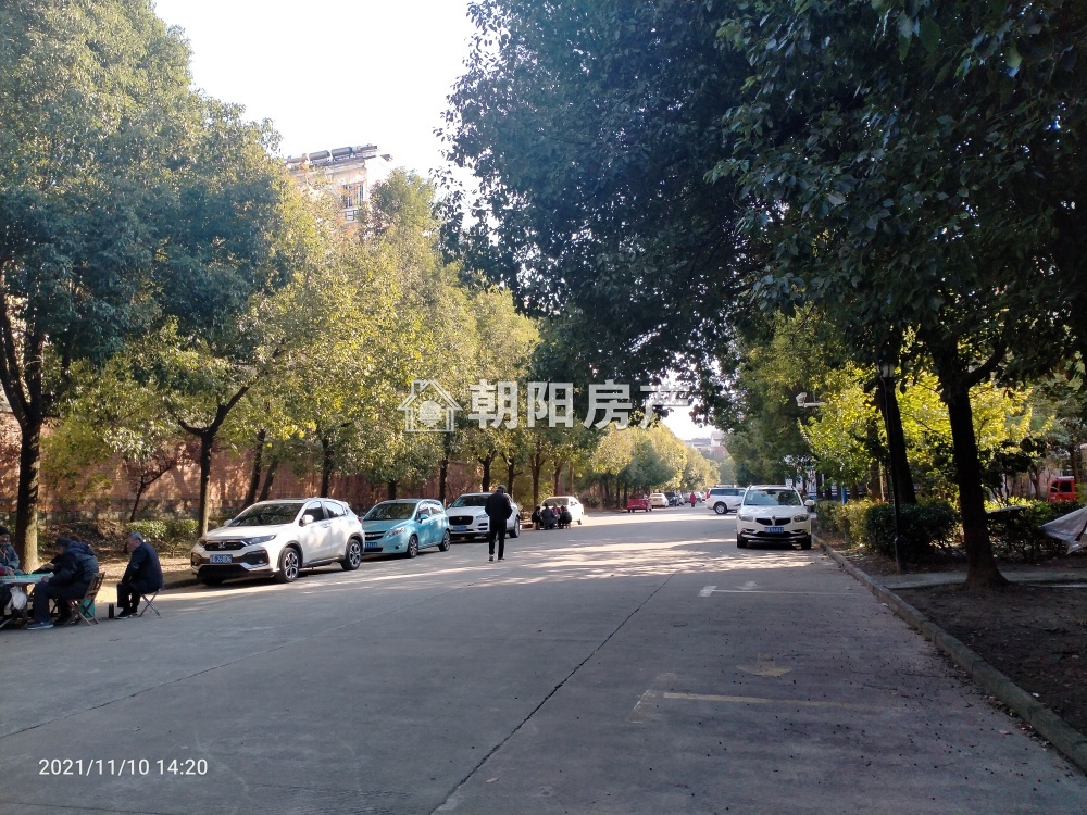 南苑二期 76平 朝南两室一厅 免税学区房 精装随时看房