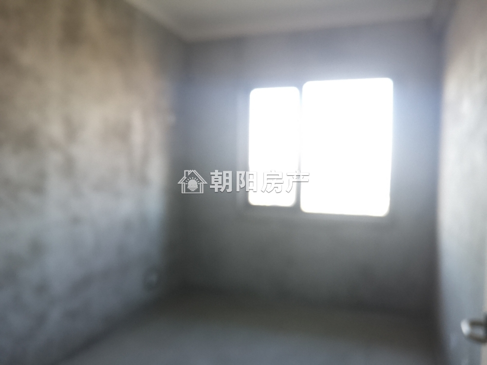 世茂公园城一期 160平 南向四室毛坯 学区房 交通便利