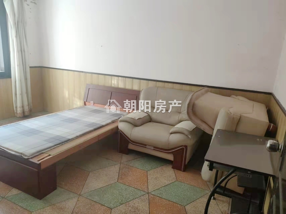 柏园南村一期 67平 南北通透三室一厅 简装 学区房 交通便利