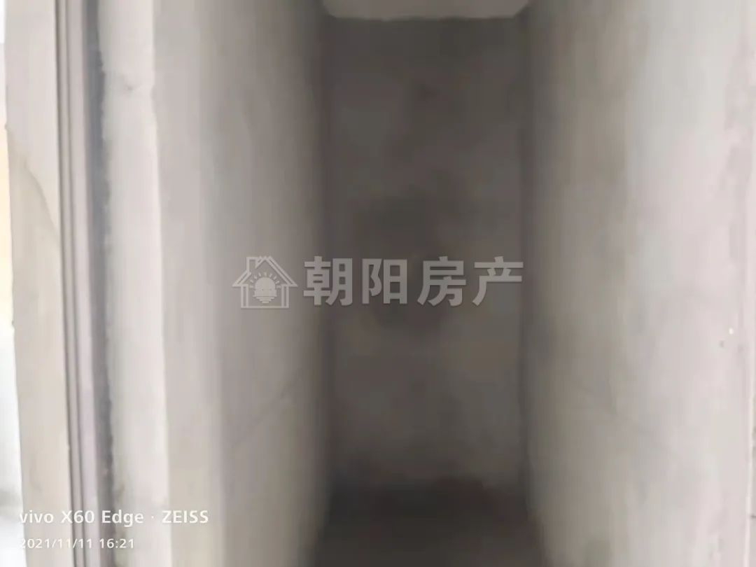 景润御府润园 142平 四室两厅 学区房 交通便利 随时看房