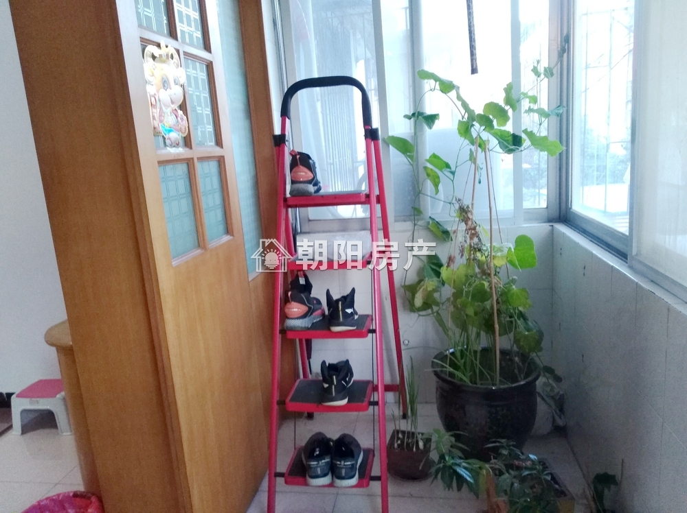 龙泉北村 132平 南北通透三室二厅 精装 交通便利