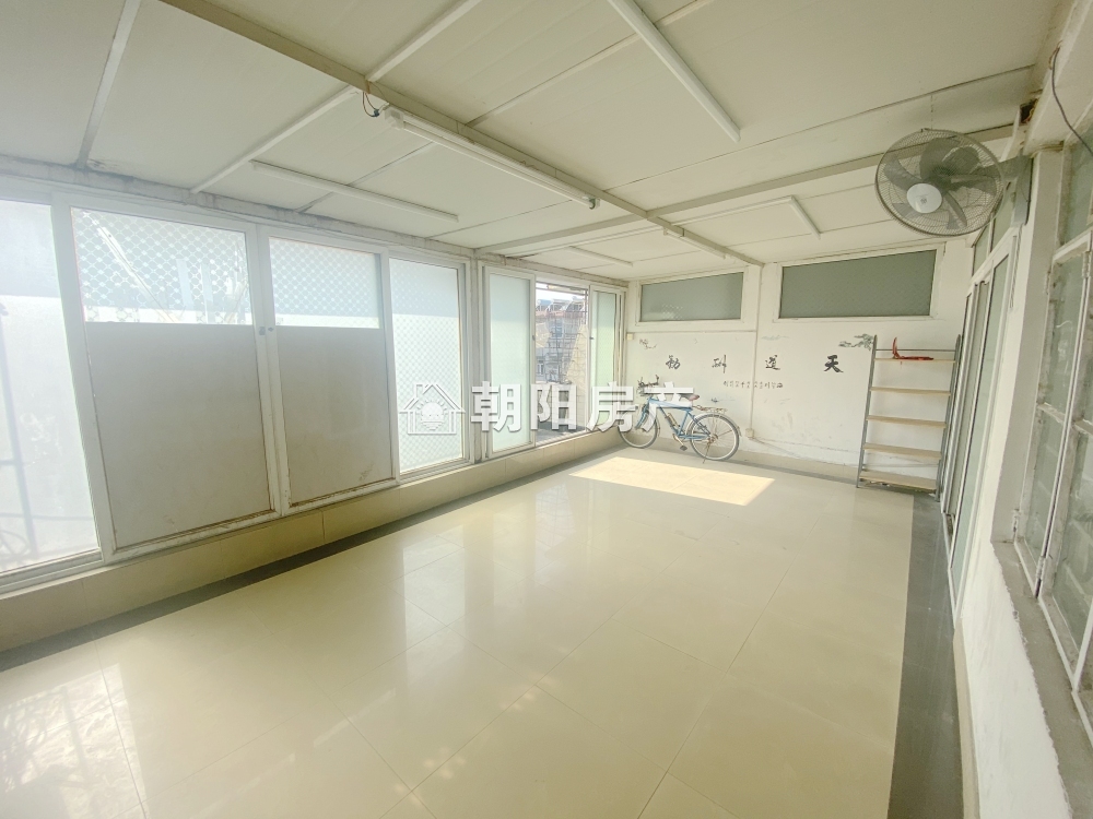 华声苑 174平 四室二厅 高楼层 学区房