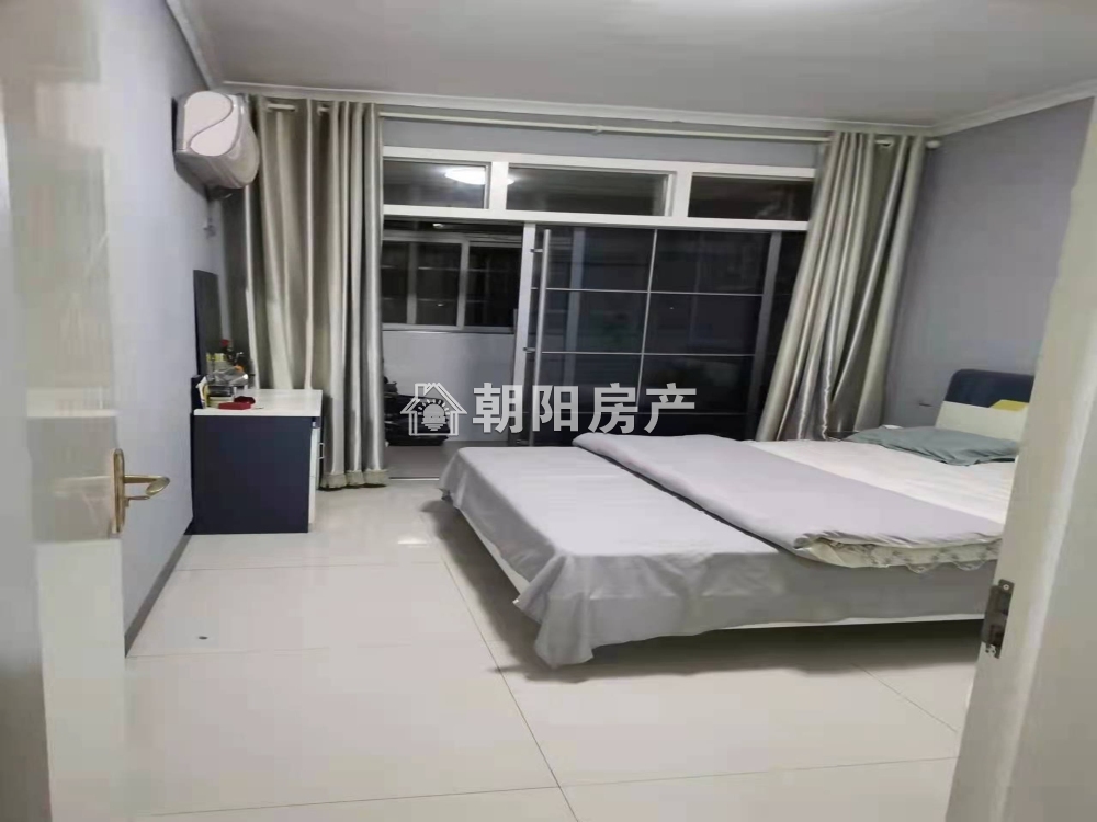 状元府 90平 朝南两居 精装 交通便利 配套齐全