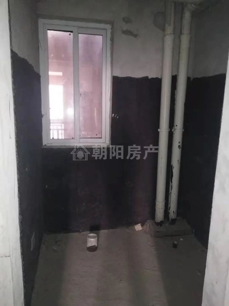 稻香花园二期 90平 南向两室两厅 毛坯房 环境好购物便捷