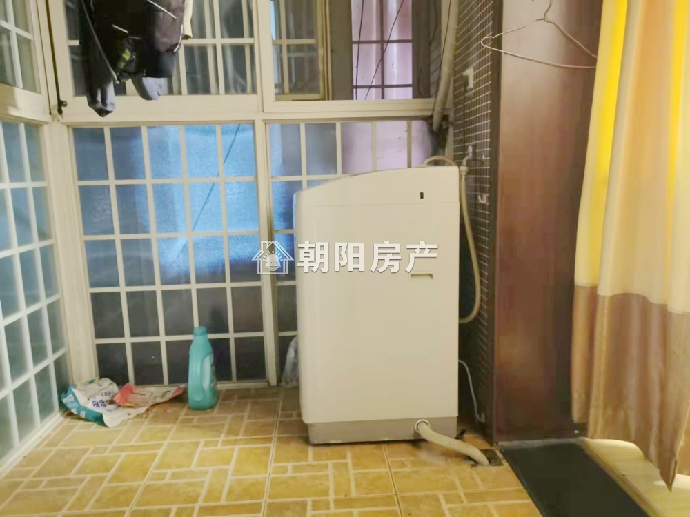 银鹭安居苑 74平 朝南精装两居 满两年 交通便利 学区房
