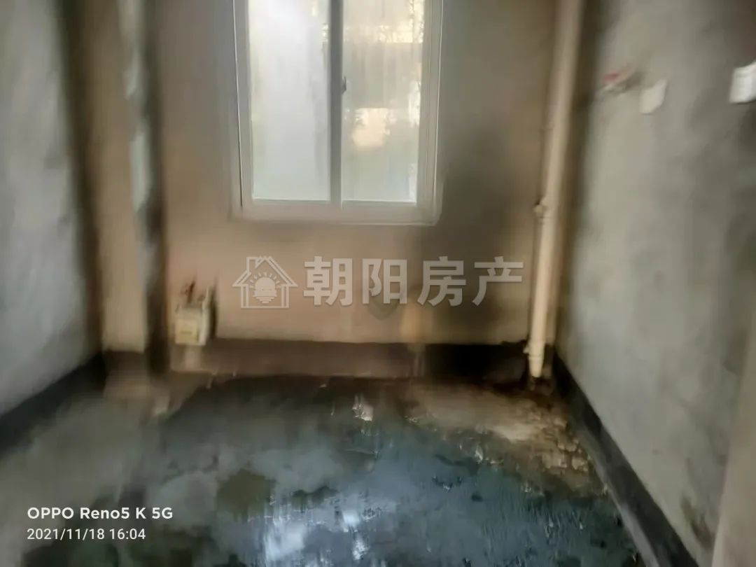 八里塘生活区 99平 南向三室二厅 采光好 交通便利 随时看房