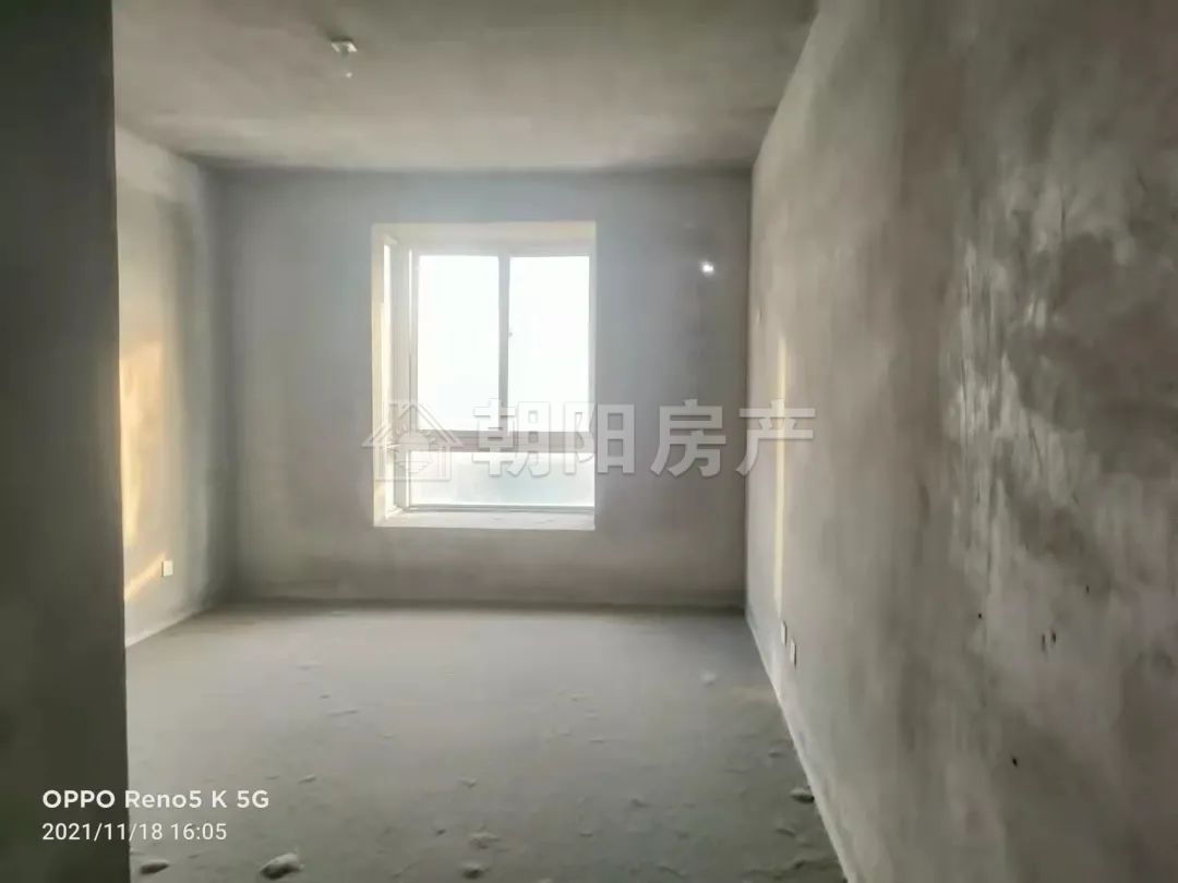 八里塘生活区 99平 南向三室二厅 采光好 交通便利 随时看房