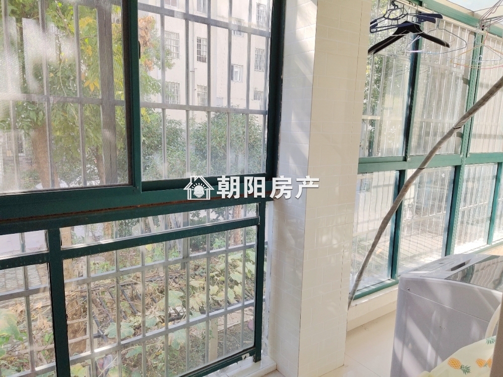 金丰易居三期 80平 南向两室一厅 精装 满两年 配套齐全